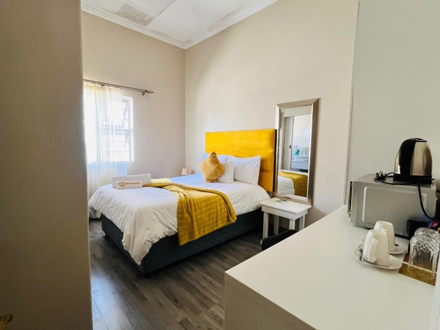 Commercial Property for Sale in Southernwood Eastern Cape